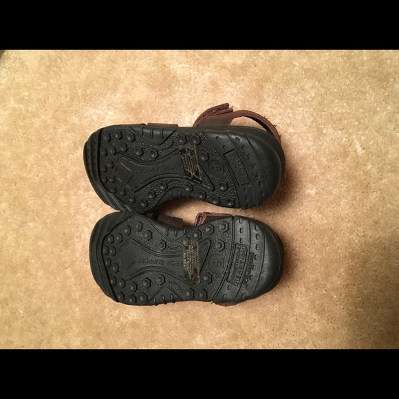 Kenneth Cole Leather Sandals sz9 - Picture 4 of 4
